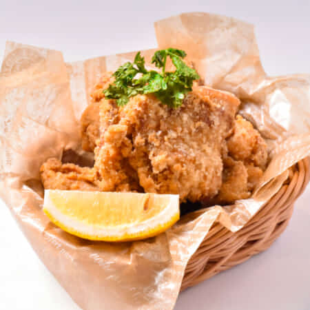 宮崎産日南鶏の自家製から揚げ(5個)｜新宿で寿司のテイクアウト・デリバリーなら東京寿司 ITAMAE SUSHI 新宿東宝ビル店