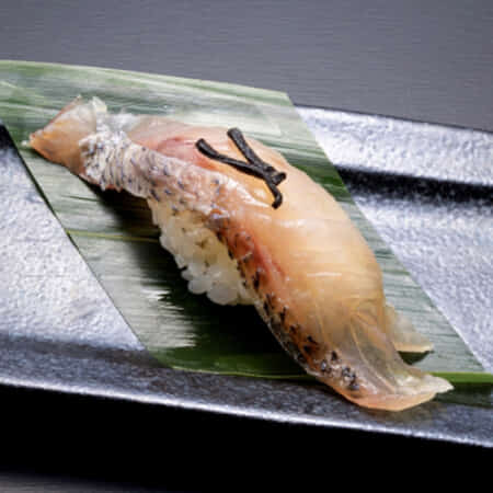 江戸前黒むつ昆布〆｜愛宕で寿司のテイクアウト・デリバリーなら東京寿司 ITAMAE SUSHI